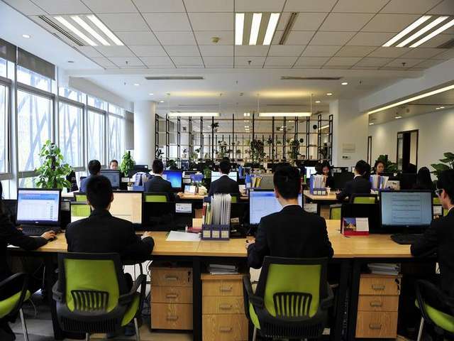 浙江无人智能仓库